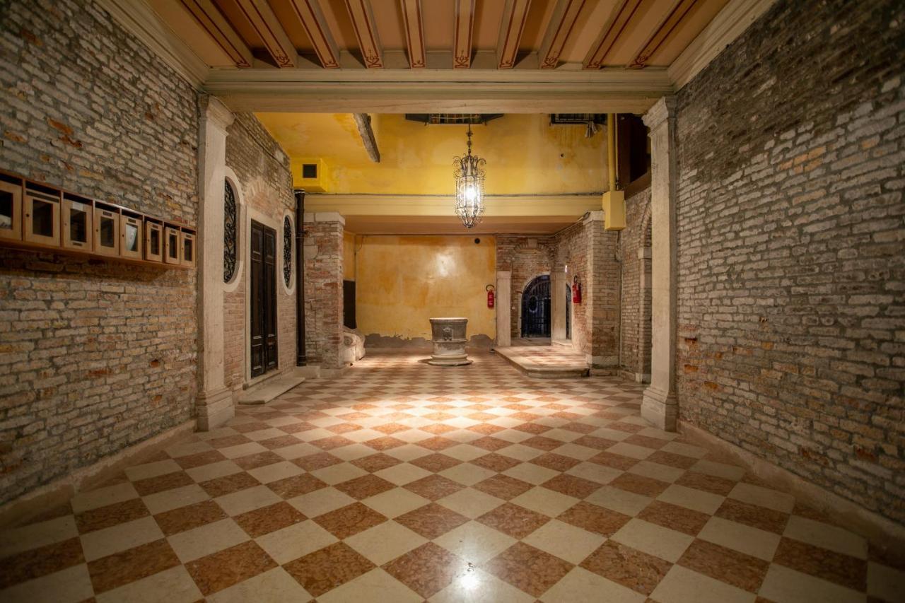 Ca' Al Giglio - Appartamento Vista Canale Venecia Exterior foto